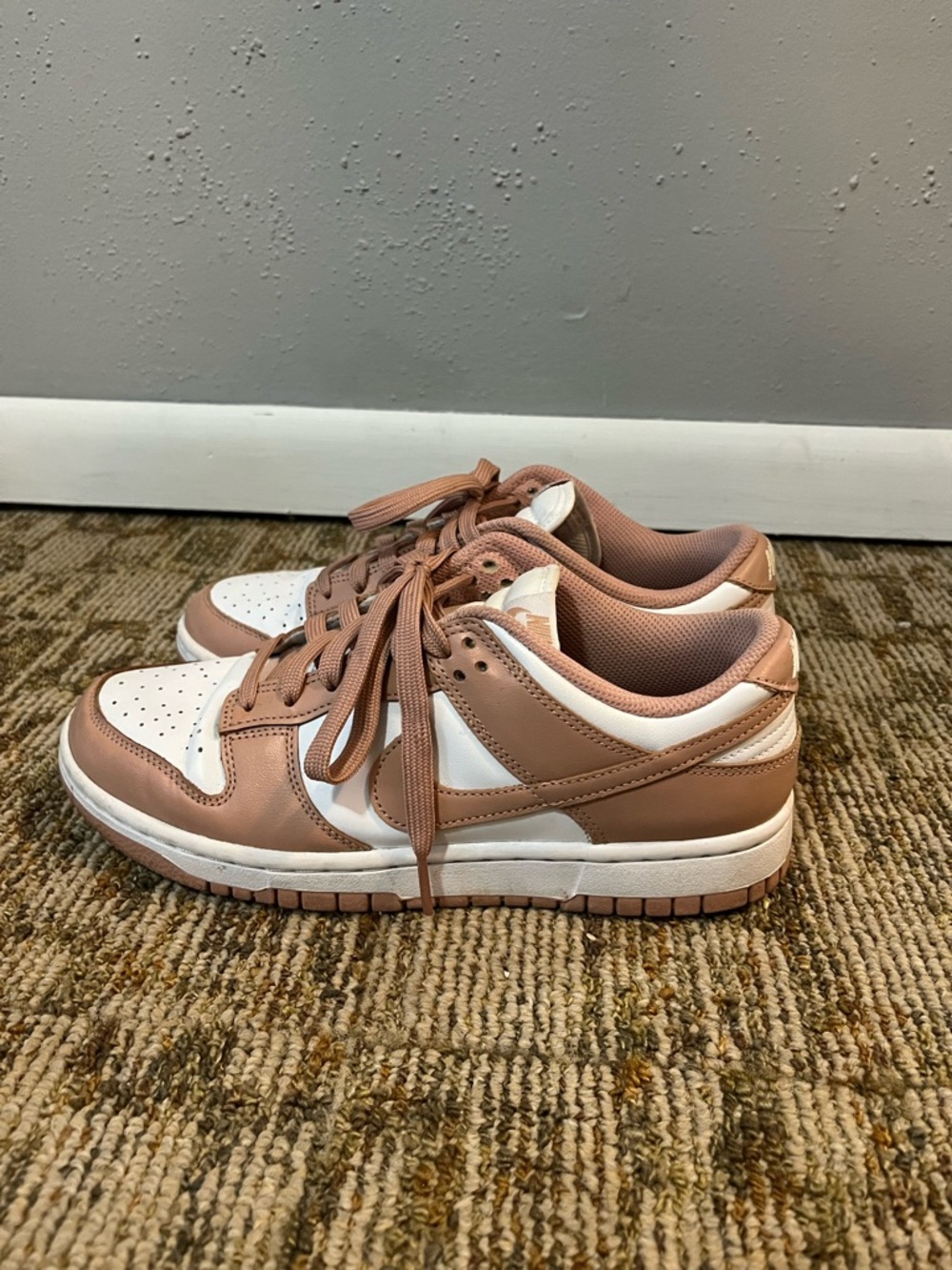 Women’s Dusty Pink Dunks